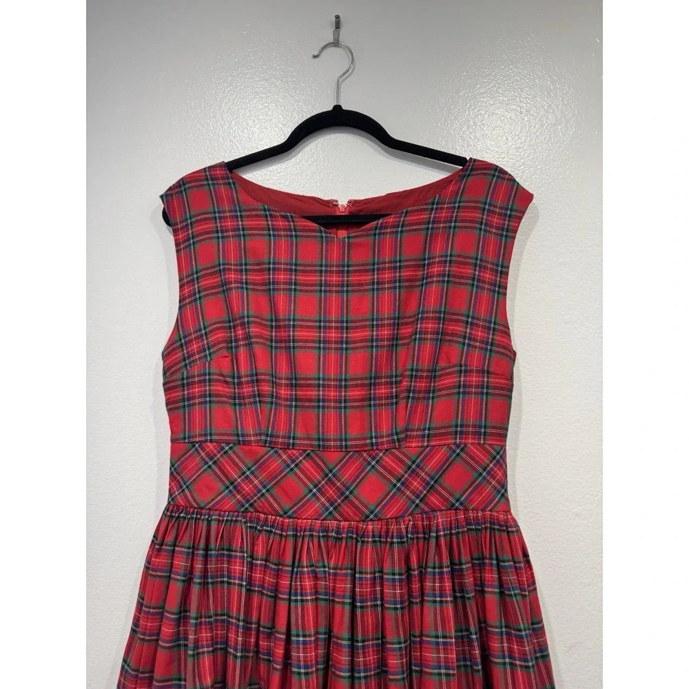 ModCloth Red Tartan Plaid Holiday Dress Fit & Flare Retro 50s Look Christmas 10